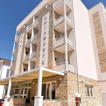 Hotel Diamante 3*